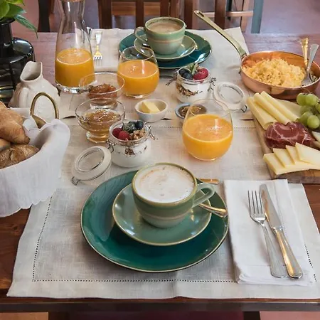 Quinta Do Rio Noemi Hotel *