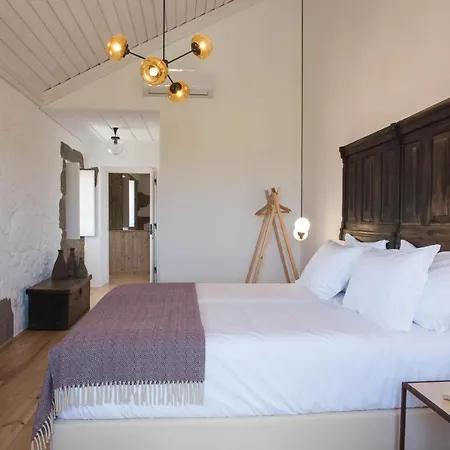 Quinta Do Rio Noemi فندق *