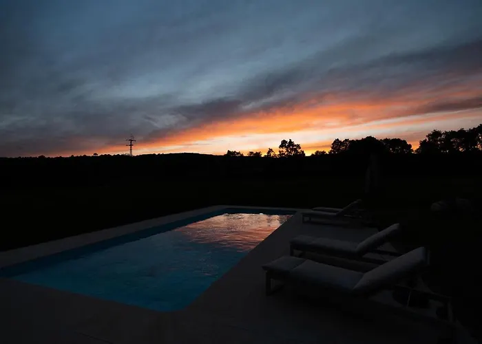 Quinta Do Rio Noemi מלון *